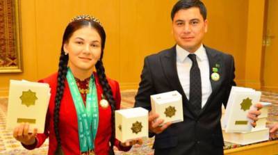 Туркменской штангистке вручили золотую медаль ЧМ через два года после победы