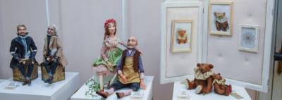 Выставка авторских кукол и мишек Тедди открылась в Гомеле