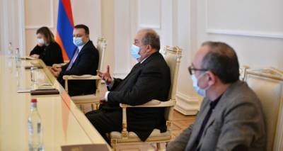 Президент Армении пригласил премьера и оппозицию на встречу