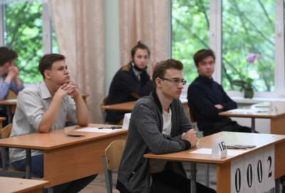 Старшеклассники Ленобласти напишут всероссийские проверочные работы в тестовом режиме