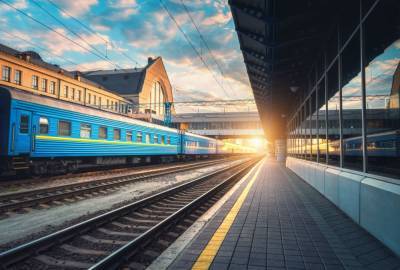 Укрзализныця временно останавливает движение поездов в 4 области: перечень отмененных маршрутов
