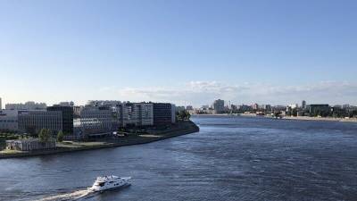 СМИ: в России снова подняли вопрос о продаже ветхих портов за один рубль