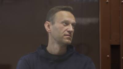 Волков подвергает россиян уголовной ответственности, предлагая работу в штабах Навального