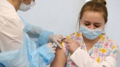 В одной из COVID-больниц Черновцов все врачи отказались вакцинироваться – ОГА