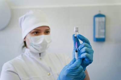 Попова рассказала, какой из вакцин от коронавируса лучше прививаться