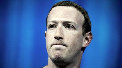 Facebook позволит управлять AR-очками c запястья
