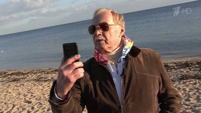 В 75-летний юбилей Владимир Гостюхин рассказал Первому каналу о том, как стал актером
