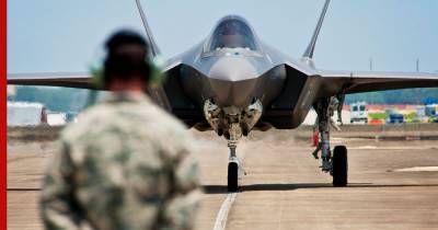 В Конгрессе США призвали перестать бросать деньги “в крысиную нору” истребителя F-35