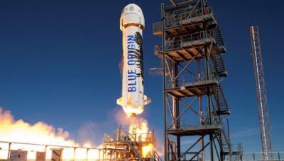 Blue Origin будет продавать NASA лунную гравитацию в пассажирской капсуле суборбитальной ракеты