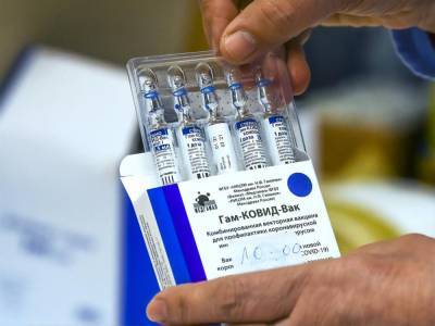 В Иордании разрешили экстренное применение российской вакцины "Спутника V"