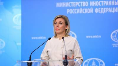Захарова прокомментировала реакцию Twitter на замедление работы в России