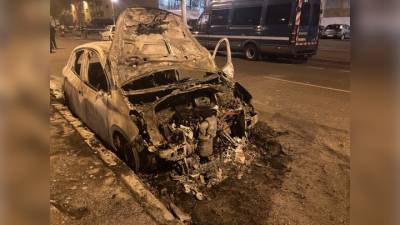 Беспорядки во Франции: на окраинах Лиона снова жгли автомобили