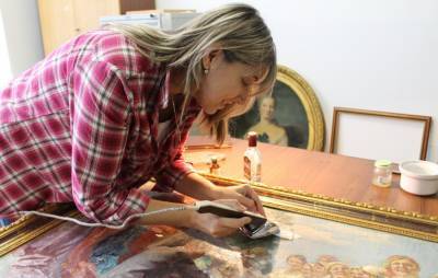 Жителям Твери расскажут о секретах реставрации произведений масляной живописи
