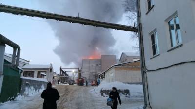 В Коврове вспыхнул пожар на территории завода имени Дегтярева