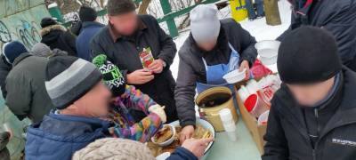 Жителям Петрозаводска предлагают подарить бездомным солнце в ладонях