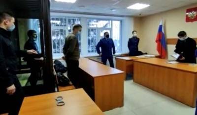 В Уфе суд избрал меру пресечения пятерым сотрудникам ГИБДД