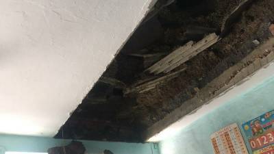 В Башкирии в деревенской школе обрушился потолок