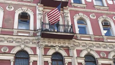 Российским дипломатам отказали в пребывании на территории США