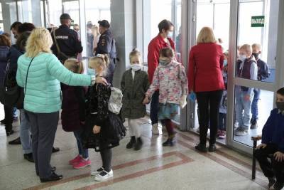 В Макеевке эвакуировали школу №22 из-за сообщения о минировании