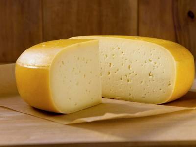 Россельхознадзор наказал южноуралькое предприятие, которое из 1 кг сыра сделало 32