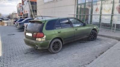 В Волгограде парень без прав сбил пешехода и скрылся