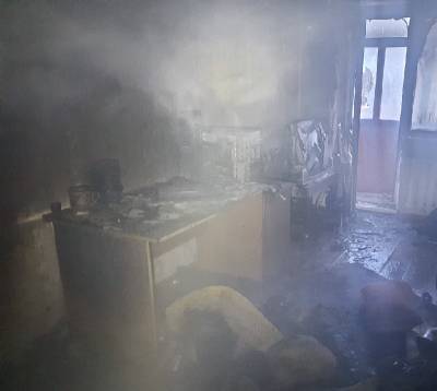 Появились фото и видео со смертельного пожара в Смоленске