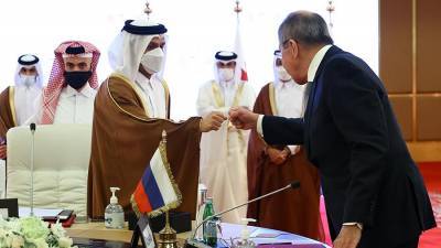 Главы МИД России, Катара и Турции провели переговоры в Дохе