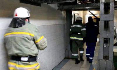 В Киеве дети оказались в ловушке: на место срочно выехали спасатели, что произошло