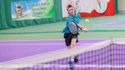 ФОТОФАКТ: Финальный этап турнира "Золотая ракетка" проходит в минском Дворце тенниса