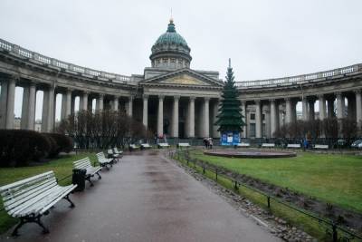 На реставрацию фасада Казанского собора потратят 37 млн рублей