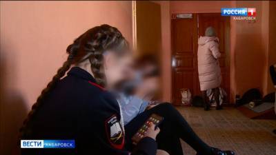 Хабаровские семиклассницы отравились таблетками, следуя инструкции в соцсети