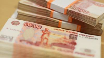 Власти РФ рассматривают целевую помощь, но не "веерную раздачу" денег