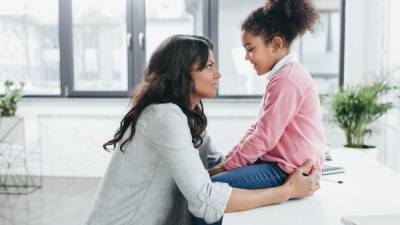Образы и ощущение ненужности: какие фразы родителей разрушают будущее ребенка
