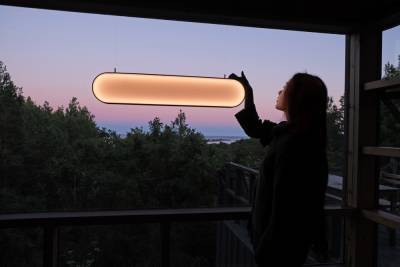 Солнечная энергия для всех: дизайнер создал оригинальную лампу – фото