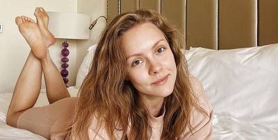 Алена Шоптенко станцевала зажигательный танец на кухне - видео - ТЕЛЕГРАФ
