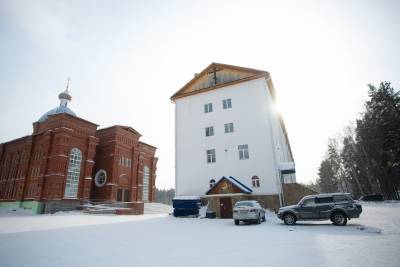 Епархия собирается отсудить еще восемь зданий Среднеуральского женского монастыря