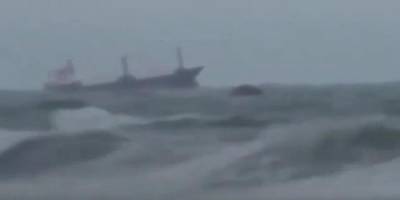 Крушение сухогруза в Черном море: в МИД рассказали о состоянии спасенных украинских моряков