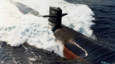Командование ВМС США оснастит подлодки разведывательными дронами Blackwing