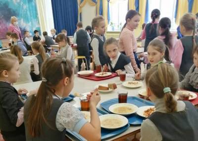 Некоторым школам в Глазове сделали замечание по поводу школьного питания