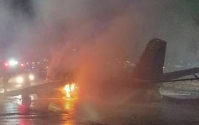 Под Киевом загорелся самолет, известно о пострадавших: первые подробности