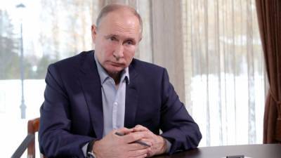 Путин: власти не хотят прижимать бизнес нерыночными методами