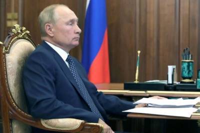Путин призвал защитить россиян от «ценовых ударов»
