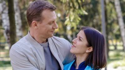История, которая затронет каждого: в Украине презентовали новый сериал "Любовь на реабилитации"