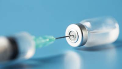 Италия приостанавливает вакцинацию препаратом англо-шведской компании AstraZeneca