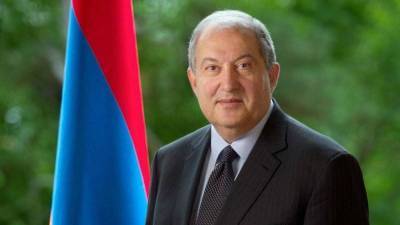 Президент Армении Саркисян отказался назначить нового главу Генштаба