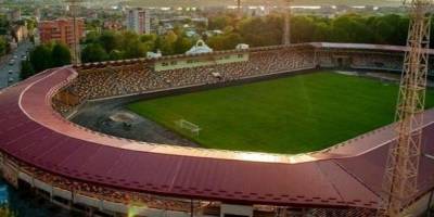Институт нацпамяти Польши выразил протест из-за переименования стадиона в Тернополе в честь Шухевича