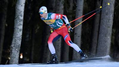 Крюгер назвал абсурдной ситуацию с результатами лыжного марафона на ЧМ