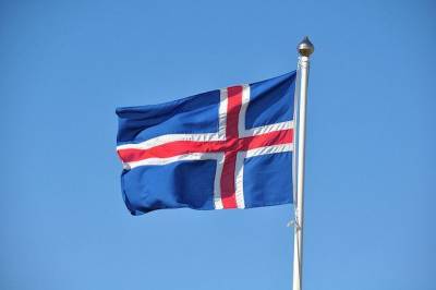 Исландия приостановила использование вакцины AstraZeneca