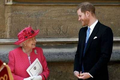 Елизавета II обсудит с принцем Гарри последствия скандального интервью