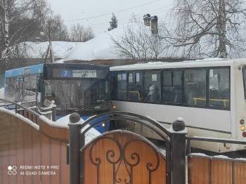 Вологжане недовольны сужением отрезка улицы Луначарского